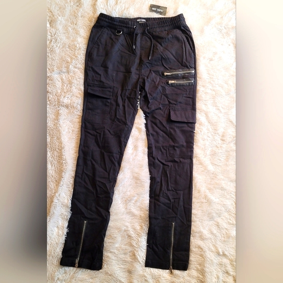 Hot Topic Pants Nwt Hot Topic Black Jogger 4 Pocket Zipper Cargo